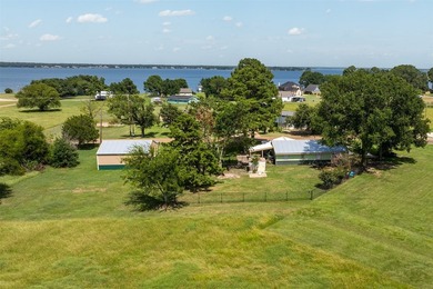 MOTIVATED SELLER!! Pretty little 3-bed, 1-bath home on a 0 - photo 10