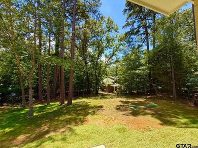 BRAND NEW BUILDER CUSTOM LOCATED ON PEACEFUL PRIVATE STREET WITH - photo 31