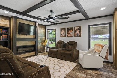MOTIVATED SELLERS!! This beautiful, well-maintained home is - photo 11