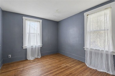 Welcome to 15 Alford Street! This charming 3-bedroom, 1-bath - photo 12