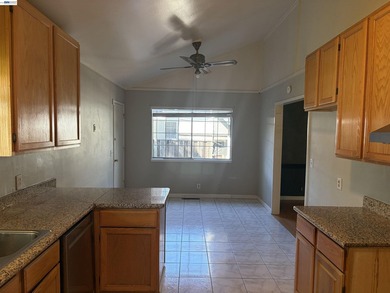 Rare Value-Add Opportunity in Almaden Valley with Pool! Bring - photo 14
