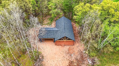 Welcome to your brand-new Voyager Village Cottage! This - photo 4