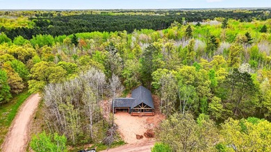 Welcome to your brand-new Voyager Village Cottage! This - photo 5