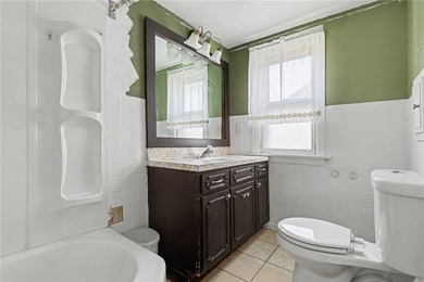 Welcome to 15 Alford Street! This charming 3-bedroom, 1-bath - photo 20