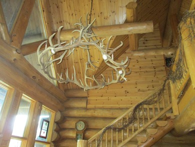 Is Golf your Game? This stunning full log home is perfect for - photo 22
