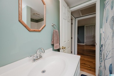 Outstanding Waterfront Cabin Retreat on Glaze Creek! Experience - photo 24