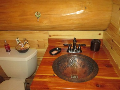 Is Golf your Game? This stunning full log home is perfect for - photo 31