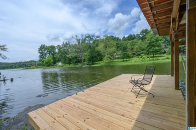 Outstanding Waterfront Cabin Retreat on Glaze Creek! Experience - photo 36