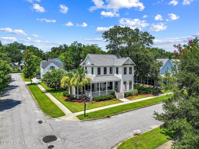 Welcome to this beautifully appointed 3-bedroom, 3.5-bath - photo 3