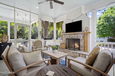 Welcome to this beautifully appointed 3-bedroom, 3.5-bath - photo 10