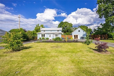 Welcome to this beautifully updated Cape Cod-style home offering - photo 1