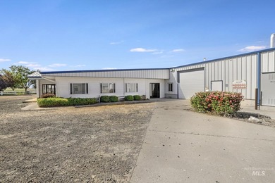 Exceptional commercial opportunity on 14.44 acres, conveniently - photo 6