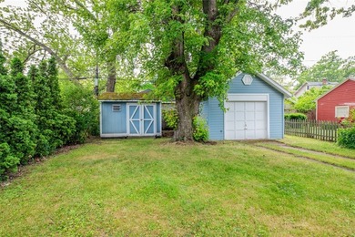 Welcome to 239 Navarre Road in Rochester, NY. Located on a quiet - photo 3