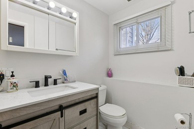 Welcome to 14 Fairview, a beautifully maintained Split level - photo 15