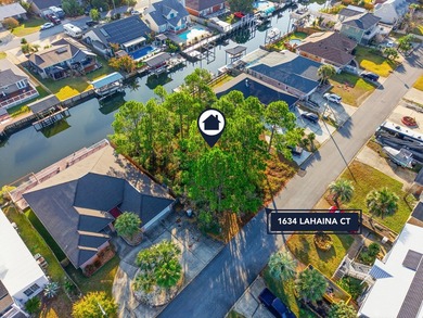 Canal-front vacant lot located in the desirable Polynesian - photo 1