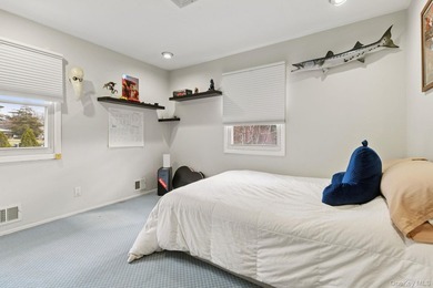 Welcome to 14 Fairview, a beautifully maintained Split level - photo 21