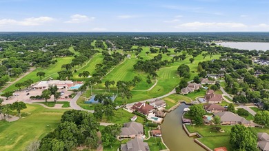 Welcome to lake living at its finest on Cedar Creek Lake! - photo 9