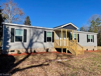 High Rock Lake Home For Sale in Lexington North Carolina