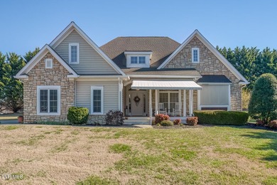 Boone Lake Home For Sale in Piney Flats Tennessee