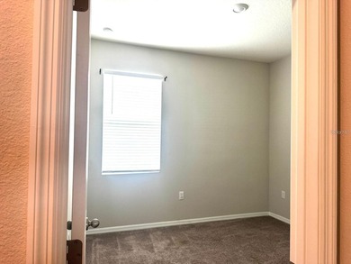 This well-maintained property offers 3 bedrooms, 2 full - photo 14