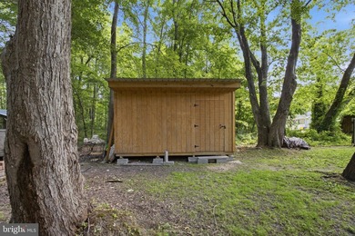 Come see this exquisite cottage-style home offers a perfect - photo 27