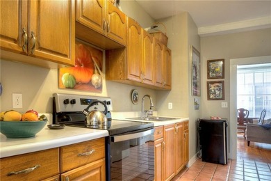 Historic Hill Townhouse just steps to Bellevue Avenue and two - photo 28