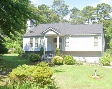 Lake Home For Sale in Snellville, Georgia