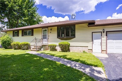 Opportunity awaits in this charming 4-bedroom, 1.5-bath ranch - photo 2