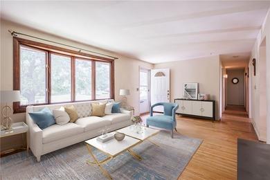 Opportunity awaits in this charming 4-bedroom, 1.5-bath ranch - photo 4