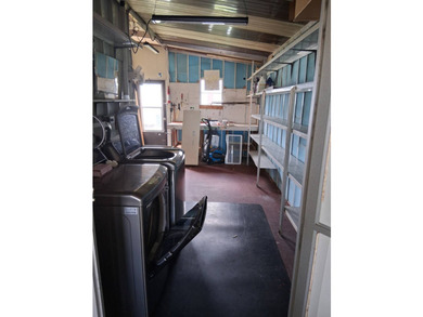 Welcome to beautiful Hudson, Florida. This charming 2-bedroom - photo 9