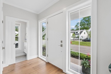 Welcome to Wentworth Landing, one of Portsmouth's newest luxury - photo 8
