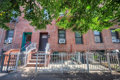 East River Commercial For Sale in Astoria New York