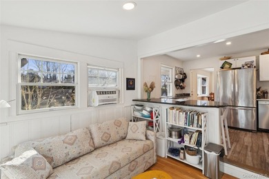 Welcome to this hidden gem nestled in the heart of Hampton Bays! - photo 13