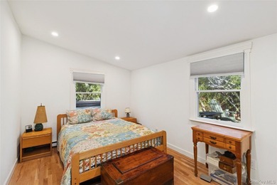 Welcome to this hidden gem nestled in the heart of Hampton Bays! - photo 14