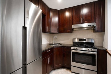 We are proud to offer a move in condition two bedroom 2 bathroom - photo 5