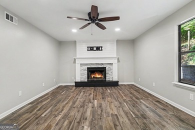 Beautifully renovated and move-in ready, this exceptional 4 - photo 7