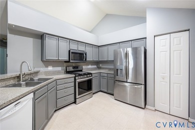 Welcome to effortless, maintenance-free living in the - photo 17