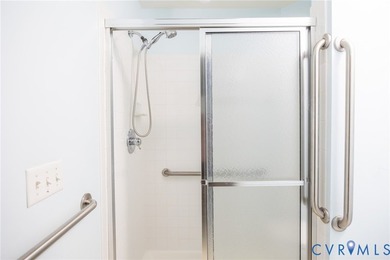 Welcome to effortless, maintenance-free living in the - photo 23