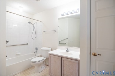 Welcome to effortless, maintenance-free living in the - photo 28