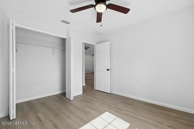 MOVE-IN READY IN LESS THAN 30 DAYS! EXPANSIVE BACKYARD! NO HOA! - photo 29