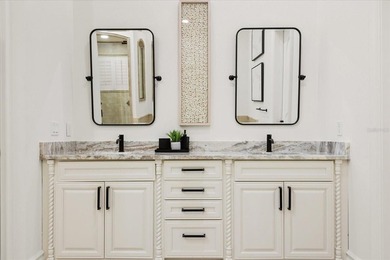 Special Showings available for Holiday Week! IN ACTIVE RENTAL - photo 36