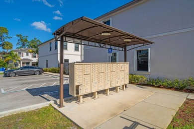 Stunning and desirable END-UNIT townhome in the gated community - photo 36