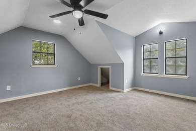 Welcome home to this beautifully renovated gem! Light-filled - photo 41