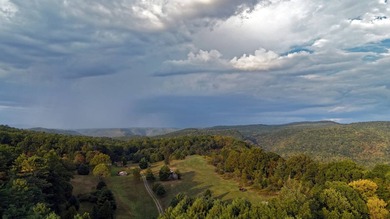 Greenbrier River Home For Sale in Lewisburg West Virginia