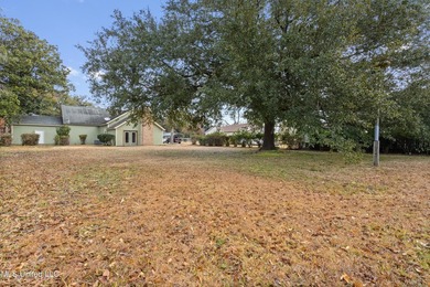 Welcome home to this beautifully renovated gem! Light-filled - photo 43