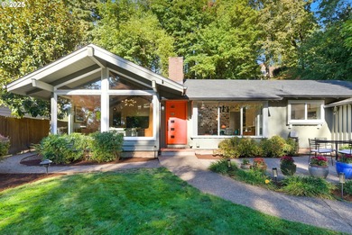 Lake Oswego Home For Sale in Lakeoswego Oregon