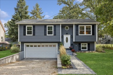Lake Home For Sale in Crystal Lake, Illinois