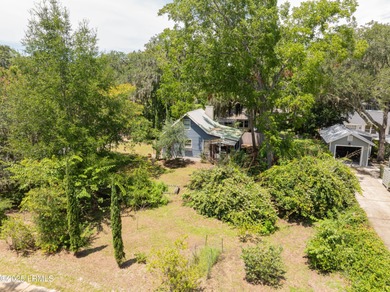Rare opportunity to purchase a corner lot in the Town of Port - photo 2