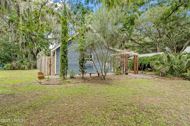 Rare opportunity to purchase a corner lot in the Town of Port - photo 3
