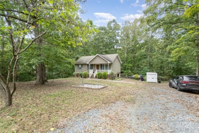 Lake Tillery Home For Sale in Albemarle North Carolina